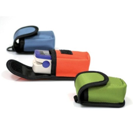 Un singolo Pouch in tessuto...