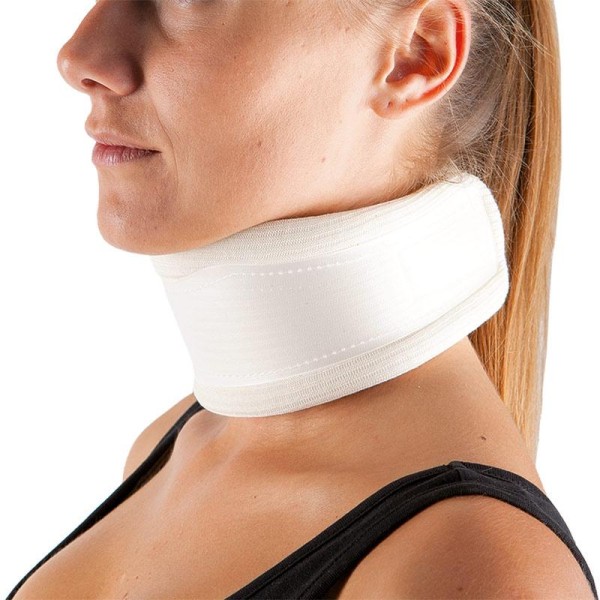 Collare cervicale ortopedico semirigido alt 8,5 cm - Medium Art. CC-004M